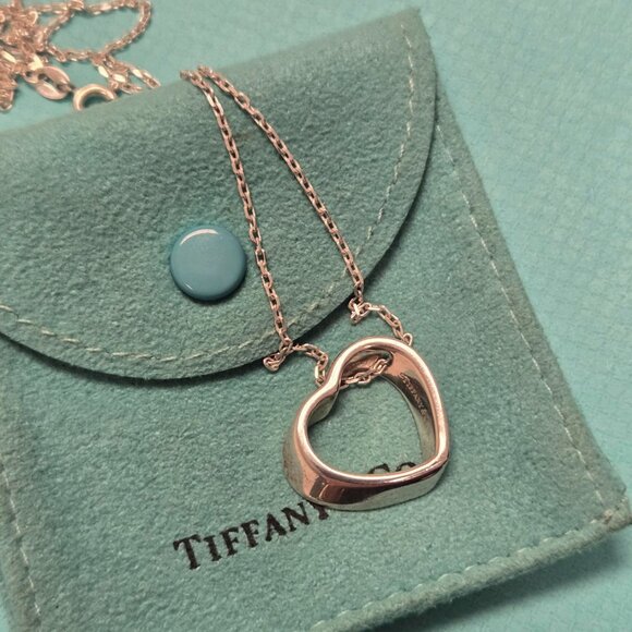 Tiffany & Co. Open Heart Pendant - Picture 14 of 16